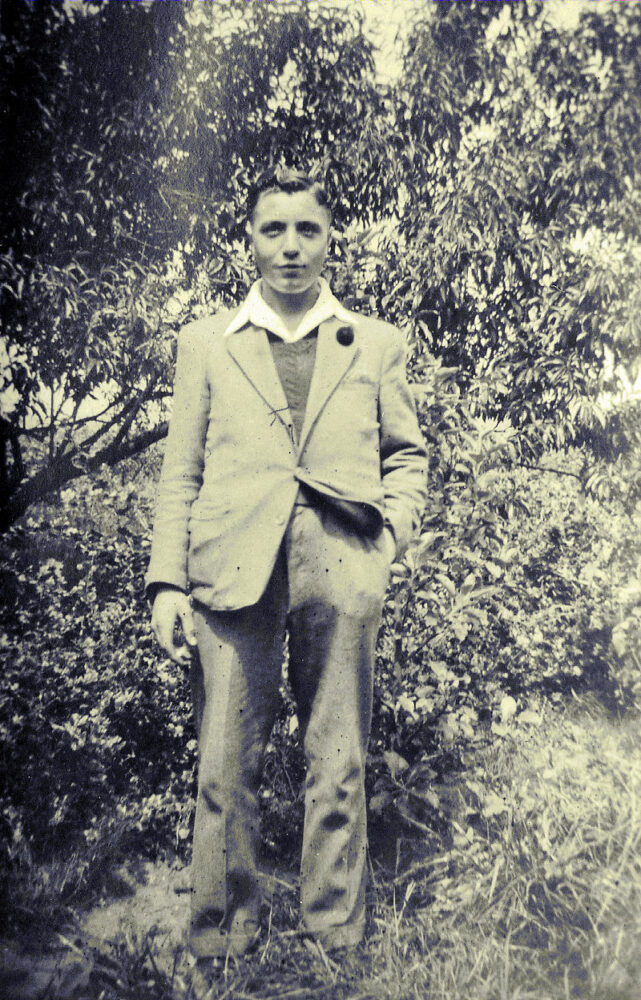 ?? Har Schmitz ??

(foto nr. 133-1)